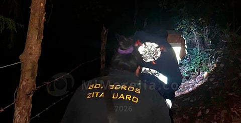 Rescatan a ocho personas extraviadas en el Cerro del Cacique, en Zitácuaro