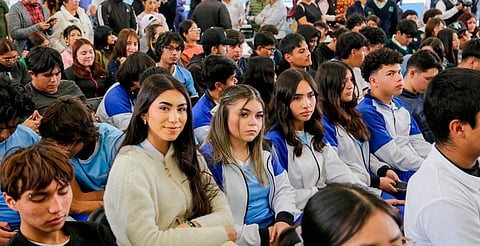 Entregarán 237 mil chips con internet gratuito a estudiantes de Michoacán