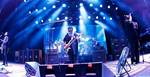 Molotov regresa al escenario global con tema oficial para la Copa del Mundo