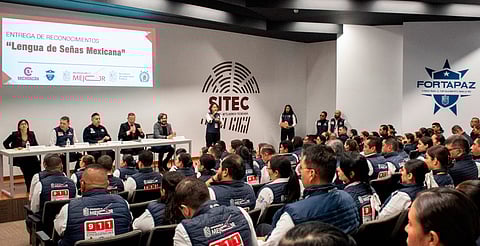 UMSNH capacita a personal del C5 de Michoacán en Lengua de Señas Mexicana