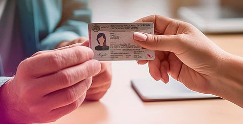 ¿Vas a sacar tu INE? Estos son los nuevos documentos que puedes usar