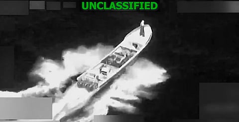 EU ataca embarcación ligada al narcotráfico en el Pacífico; reportan 2 muertos [VIDEO]