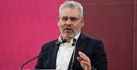 Promete Bedolla justicia para familia Mujica Hernández; van por cómplices