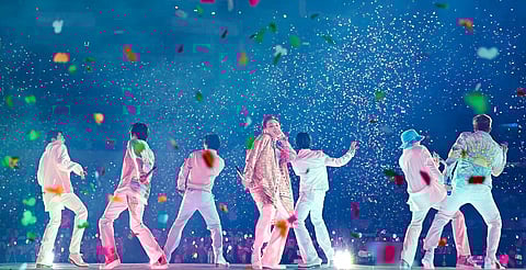 Sheinbaum envía carta al primer ministro de Corea para pedir más conciertos de BTS en México