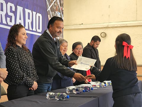 Educación con valores fortalece el futuro de Pátzcuaro: Julio Arreola
