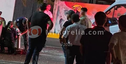 Joven motociclista pierde el control de su moto y fallece en Lázaro Cárdenas