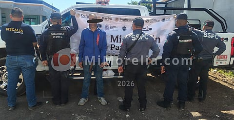 Cortador de aguacate es detenido por posesión de droga en Uruapan