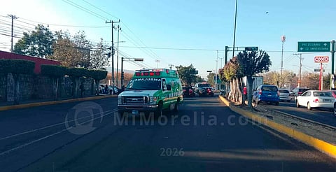 Chocan en Calzada La Huerta; mujer embarazada resultó herida 
