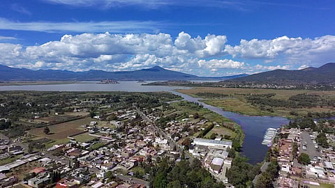 Destina Gobierno de México 1,630 mdp en infraestructura del agua potable y rescate del lago de Pátzcuaro