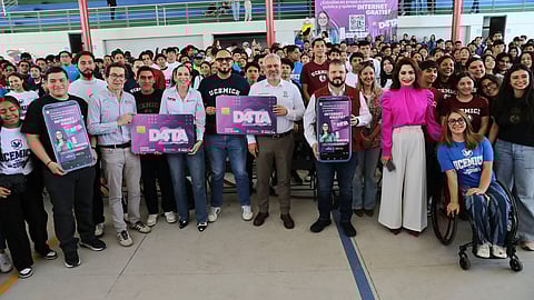 Más de 36 mil estudiantes ya se registraron al Programa Data de internet gratuito: Bedolla