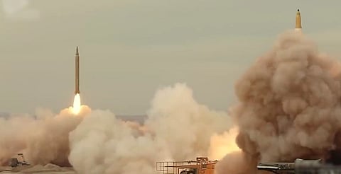 Irán manda mensaje y muestra armamento de destrucción contra EU e Israel