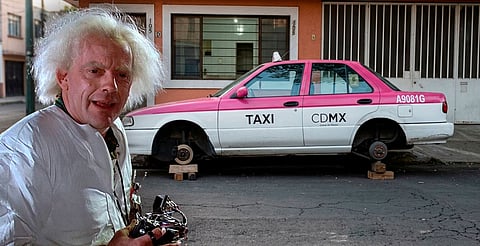 Participará en paneles, fotos y firmas de autógrafos