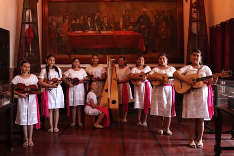 Las Mirlas, un ejemplo que demuestra que el talento de nuestras niñas no tiene límites
