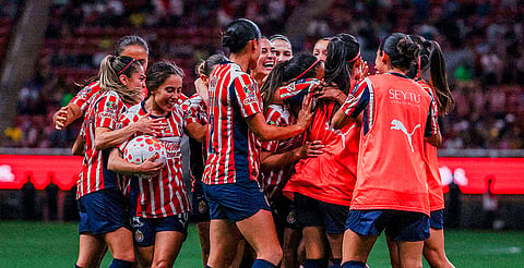 El partido se definió con tres goles rojiblancos en 17 minutos