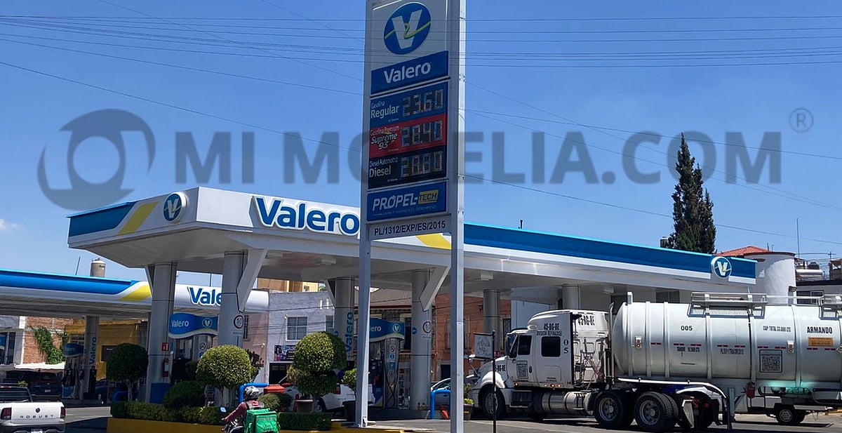 Premium Gasoline Reaches 30 Pesos in Morelia; A Quarter of Vehicles Use It