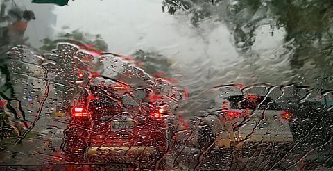 Lluvias de primavera sorprenden; calor y frío chocan