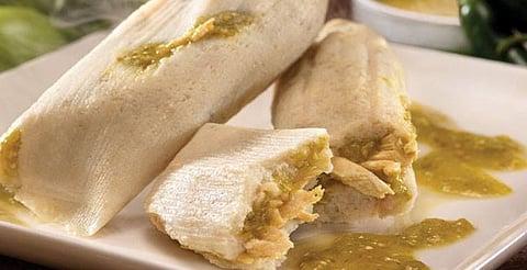 Inicia Feria del Tamal y la Gordilla de Haba, en Acuitzio, Michoacán