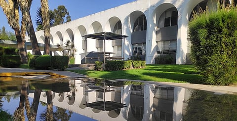 Analiza Ayuntamiento de Morelia descuentos para adeudo de la UMSNH