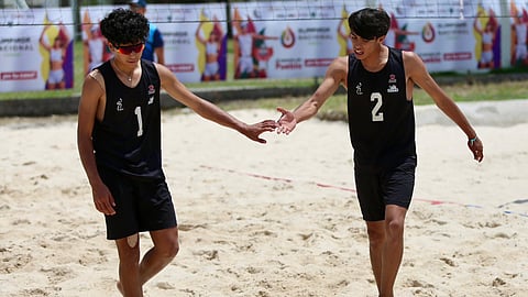 ¡Histórico! Dupla michoacana conquista su primer oro en voleibol de playa