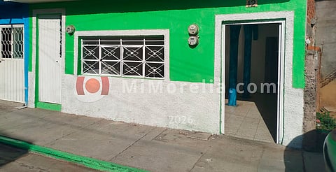 Sujeto apunta con réplica de arma a policías; termina herido y detenido