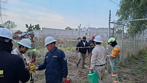 Atiende Pemex emergencia por derrumbe de túnel clandestino