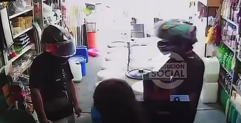 Piden en Morelia prohibir uso de cascos y cubrebocas en negocios tras este robo