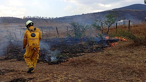 Aumentan incendios en Morelia por calor y estiaje