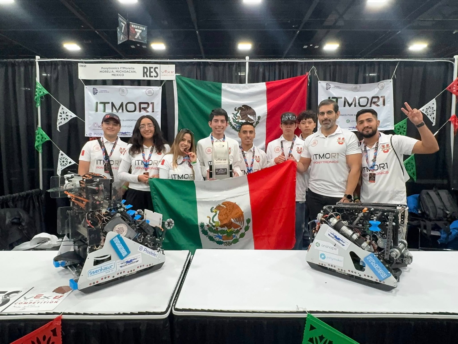 Equipo del TecNM-ITMorelia obtiene primer lugar mundial en competencia internacional de robótica