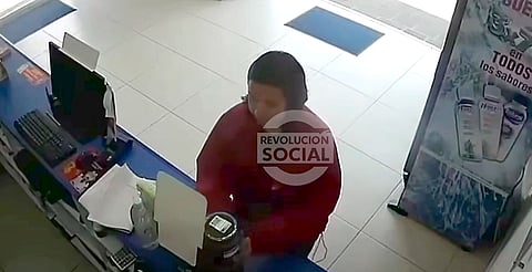 Video exhibe presunto hurto en farmacia de Morelia
