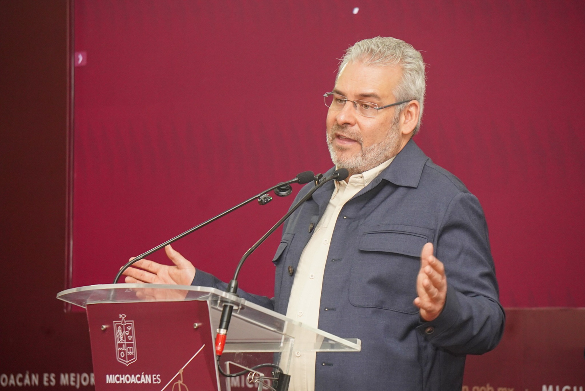 Traición a la patria, cualquier colaboración con agencias extranjeras de inteligencia: Bedolla