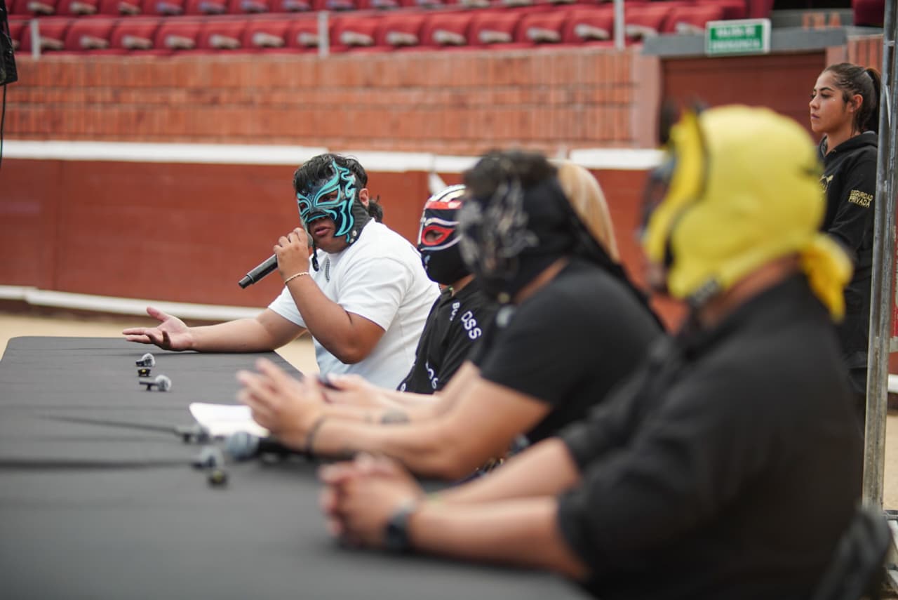 Lucha libre AAA vuelve al Palacio del Arte con talento local