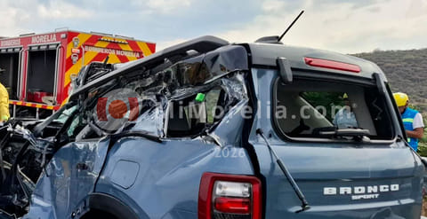 También dos personas resultaron heridas