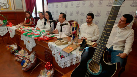 Reconocen la importancia del corredor turístico que se conforma de la Catedral de Morelia al Mercado de Dulces