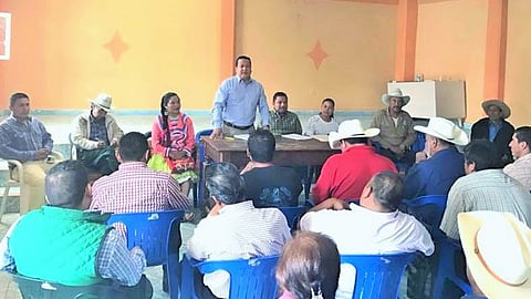 El funcionario estatal se comprometió a regresar a la zona Lacustre las veces que sea necesario