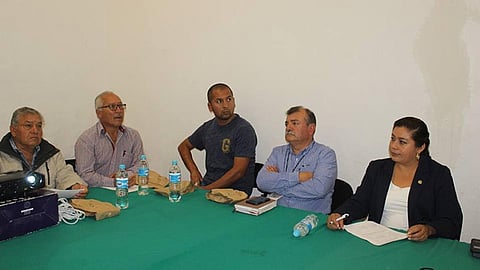 Buscarán que el presupuesto 2017 contemple mayores apoyos para el campo