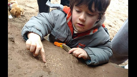 El Museo Municipal informó del descubrimiento que hizo Martín cuando recorría el lugar junto a su padre Luis
