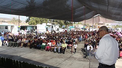Román Acosta se reunió con empresarios de la localidad para presentarles los programas y beneficios de adhesión al IMSS (Foto: cortesía)