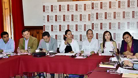 Comisiones Unidas continúa análisis y estudio del dictamen en materia electoral (Foto cortesía)