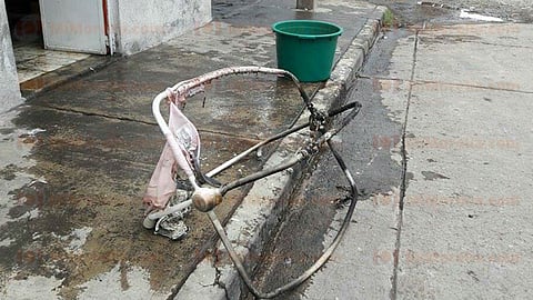 No fue el único negocio que sufrió una agresión 