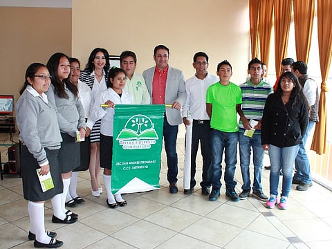 Los alumnos reciben asesoría personalizada (Foto: Cortesía)