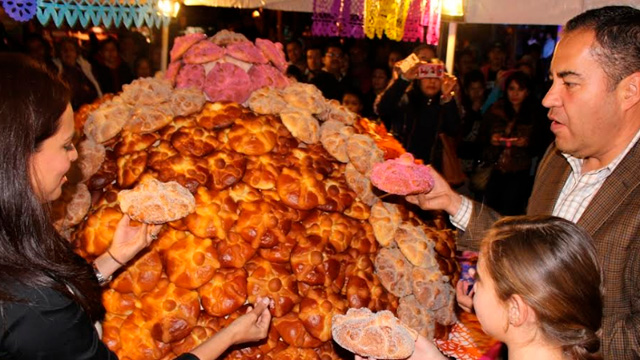 Además de la venta de panes, se premiará a la panadería que mejor elabore sus piezas (Foto cortesía)