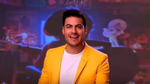 El cantante se presentará el próximo 3 de diciembre en el Palacio del Arte (Fotograma: YouTube)