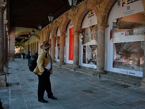 Abren fachada del Teatro Mariano Matamoros