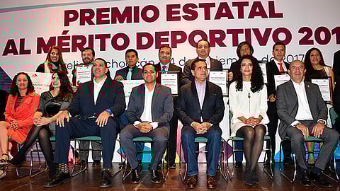Se entregó en Casa de Gobierno el Premio Estatal de Mérito Deportivo 2017 (Foto: ACG)
