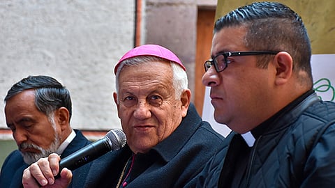 Obispo y gobernador piden a centistas privilegiar educación de los niños