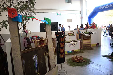 Durante el primer recorrido realizado por el gobernador Silvano Aureoles Conejo, se encontraron empresas importantes del estado instaladas en el pabellón como Kansas City, Arcelor Mittal y Grupo (Foto: ACG)