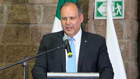 “Es la primera vez en la historia moderna que antes de que se vote en el Senado ya hay un acuerdo político para modificarla" (Foto: FB/Gustavo De Hoyos Walther)