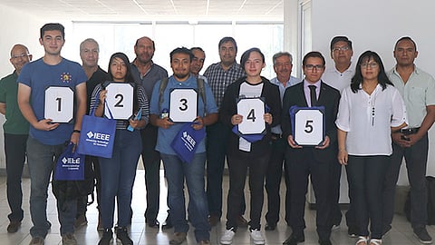Ganadores de Ingeniería en Sistemas Computacionales (Foto Cortesía)