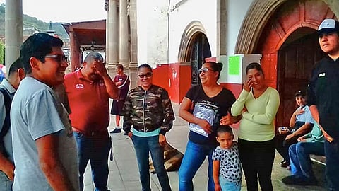 Docentes antorchistas en Tacámbaro, sin ser escuchados por edil