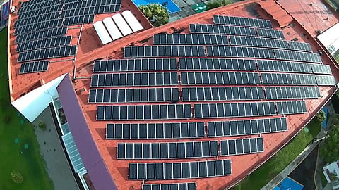 Utilizará SEE tecnología de energía solar para sustituir consumo eléctrico